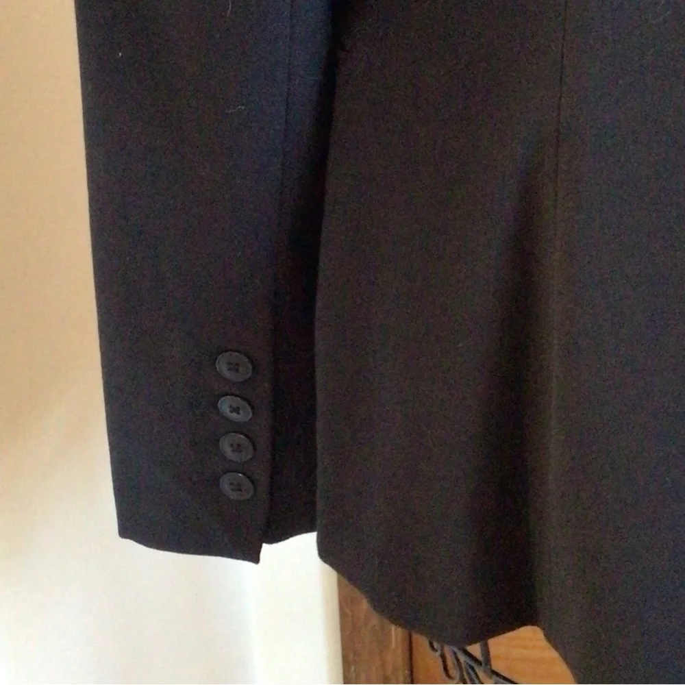 Norma Kamali Black single breasted blazer, Size 4, New - Picture 4 of 9